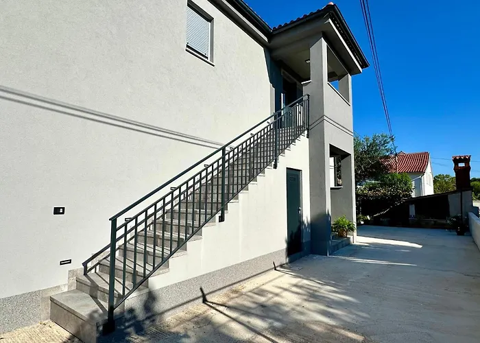 Krizman In A Great Location Διαμέρισμα Ρόβινι