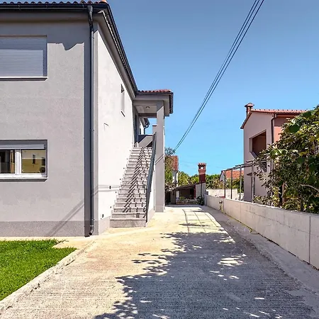 Krizman In A Great Location * Rovinj