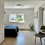 Krizman In A Great Location * Rovinj